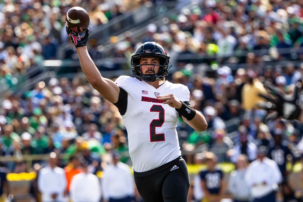 Northern Illinois loses to Ball State 25-23