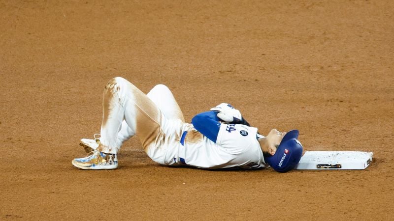 Shohei Ohtani: Dodgers star suffers left shoulder injury during Game 2 of the World Series