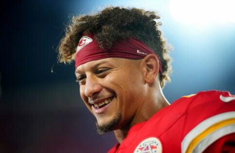 Chiefs Fans Special Message to Mom Randi After Patrick Mahomes Silences Raiders Trash Talk