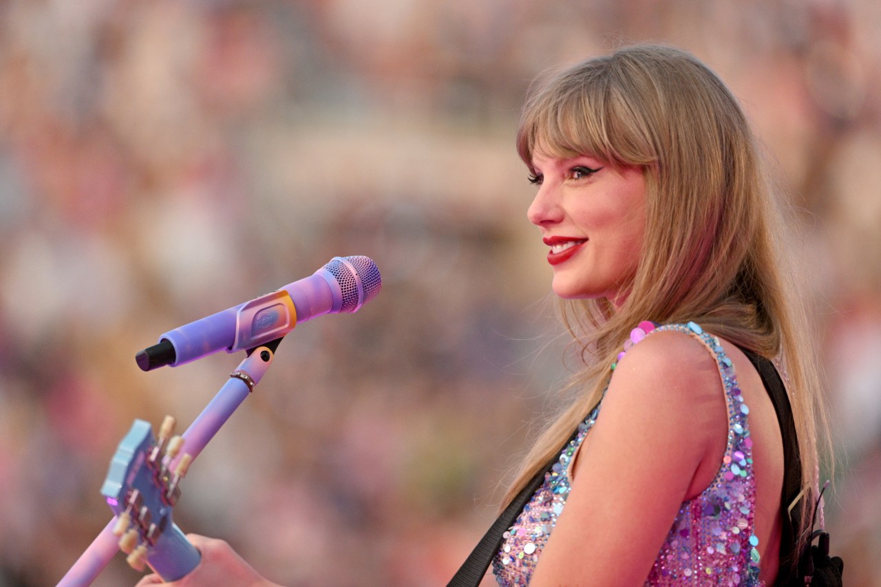 Taylor Swift makes nod to Travis Kelce, three-peat at Eras Tour