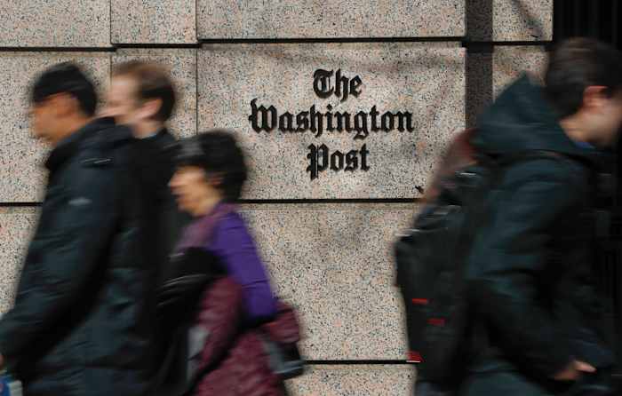 Newspaper non-endorsements at Washington Post, LA Times fit a trend, but their readers aren't happy