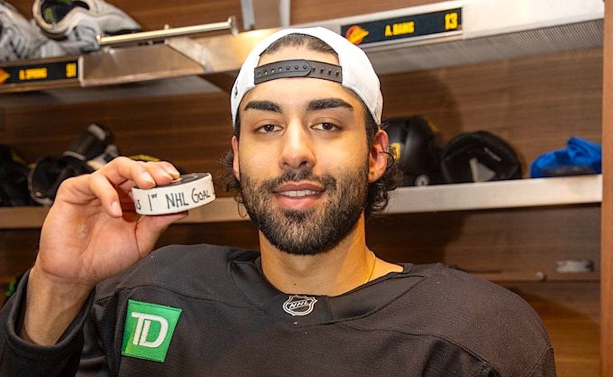 'Hometown hero': PM Trudeau cheers Surrey's Bains after 1st Canucks goal