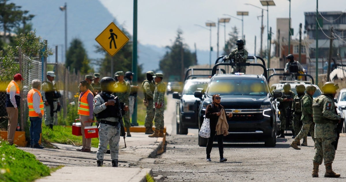 At least 12 dead in Mexico steel plant explosion