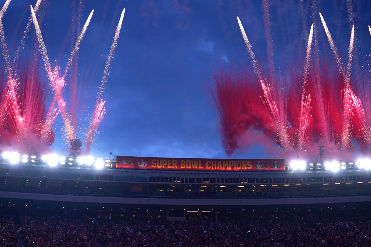 Chiefs 'Kingdom’s Greetings' pop-up bar returning to Arrowhead