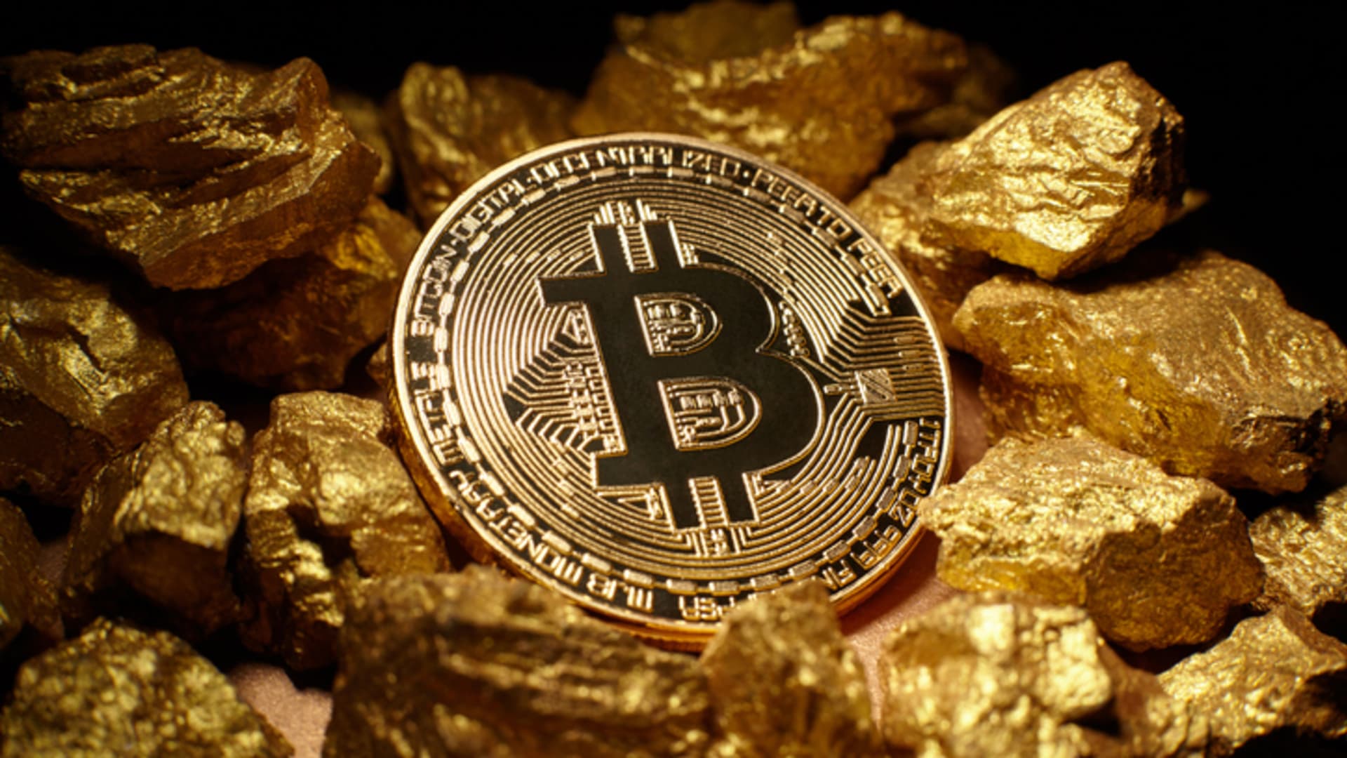 Retail investors pile into bitcoin and gold ahead of the election