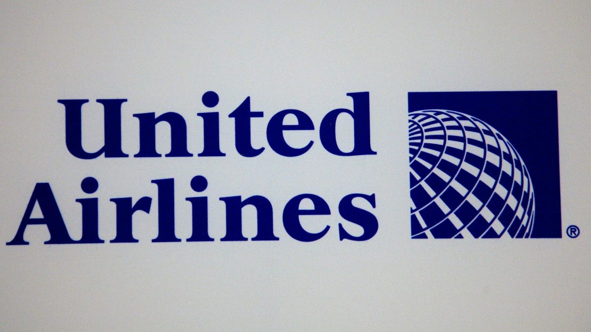 United Airlines passenger beaten while sleeping on flight