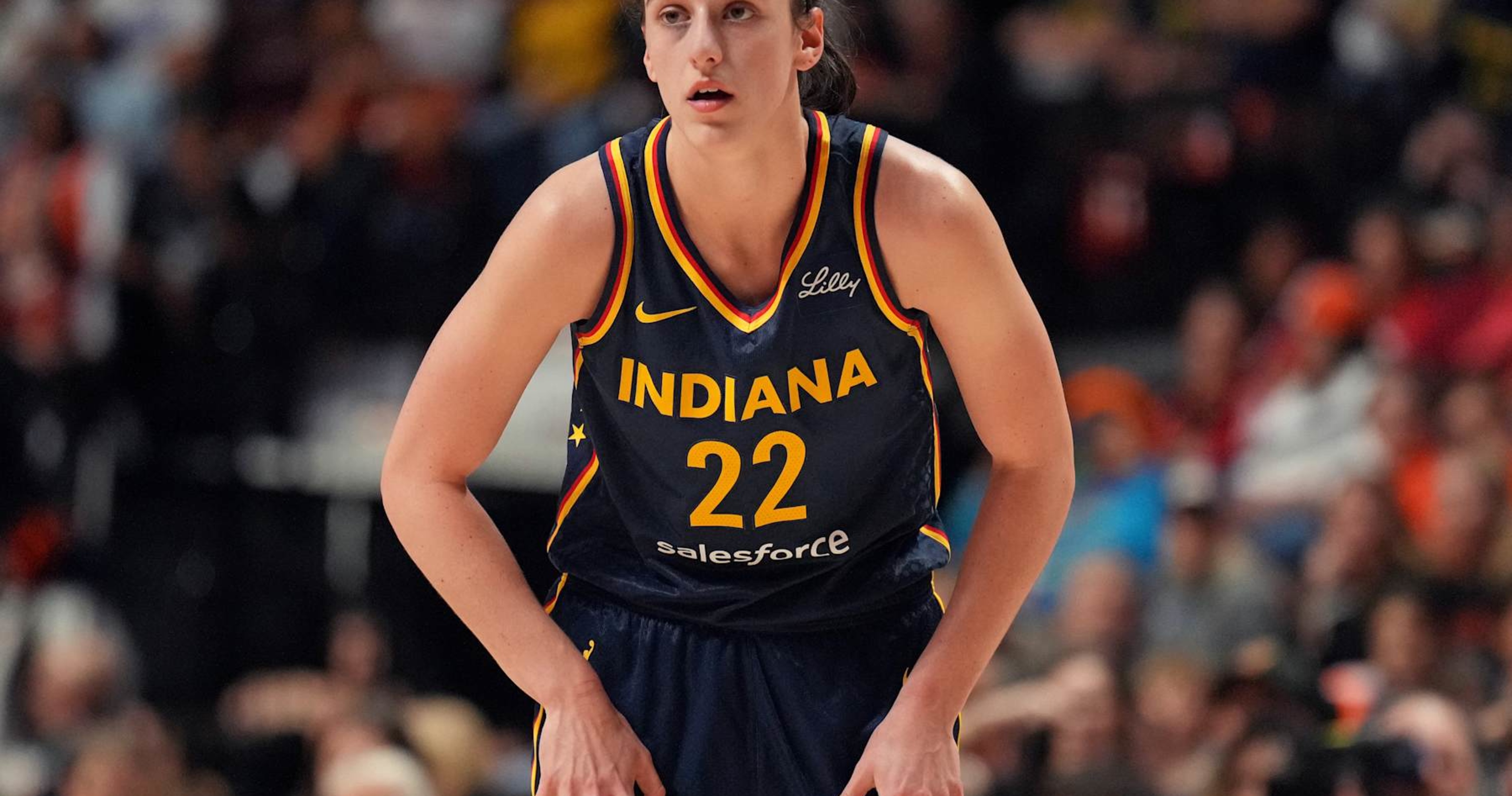 Caitlin Clark Wins 2024 WNBA Rookie of the Year Award; Angel Reese Receives 1 Vote