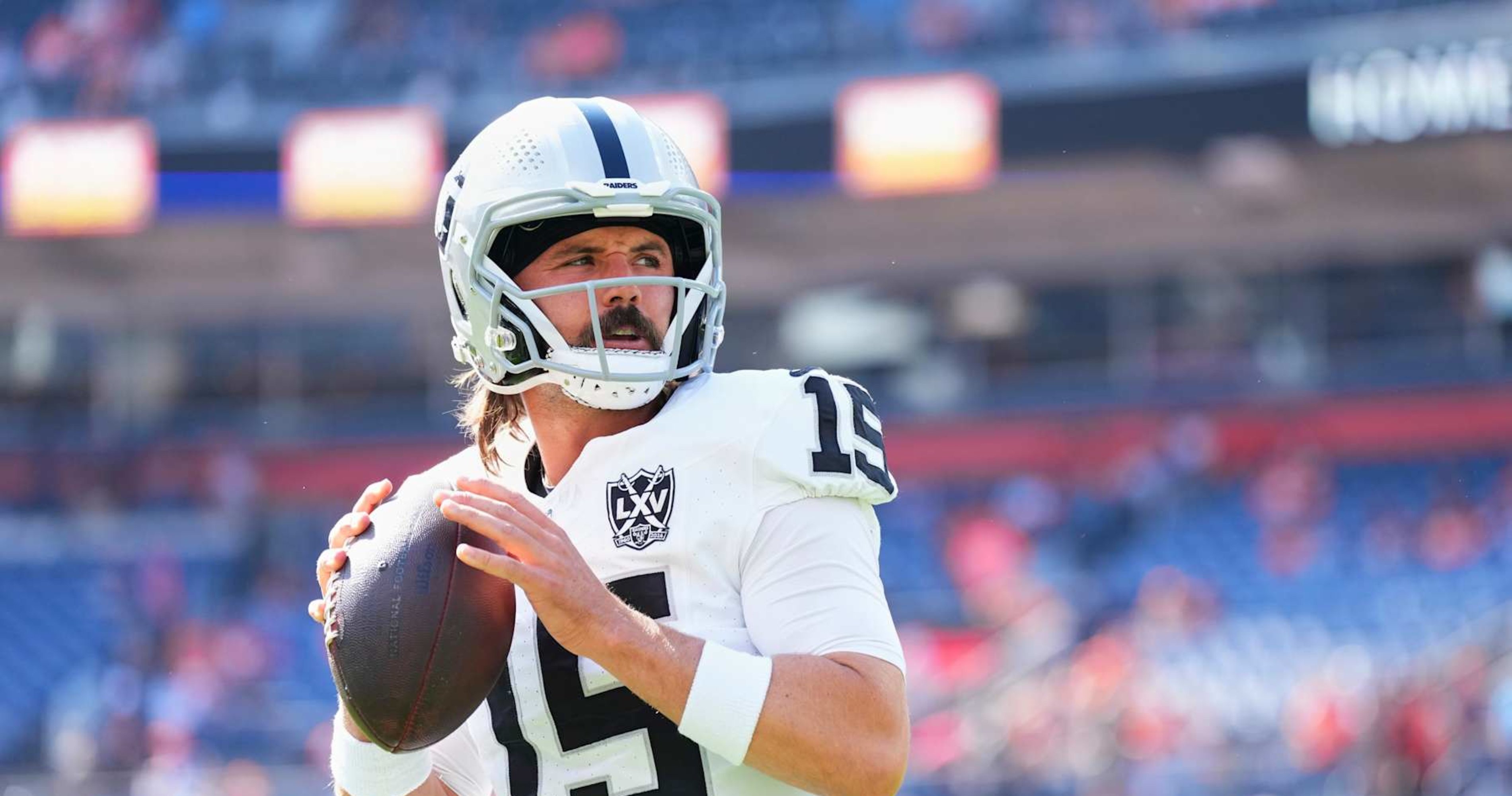 Raiders' Aidan O'Connell Suffers Thumb Injury, Replaced by Gardner Minshew vs. Rams