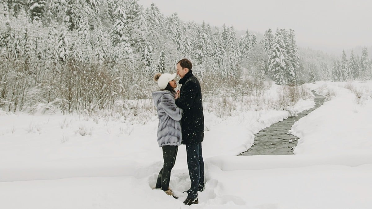 Vous cherchez un partenaire amoureux pour passer l'hiver? Il y a une explication scientifique à cela