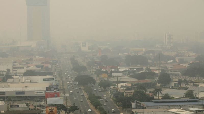 Alcalde boliviano rompió a llorar por los incendios que devastaron el 60% de su municipio: “El cambio climático es una realidad”