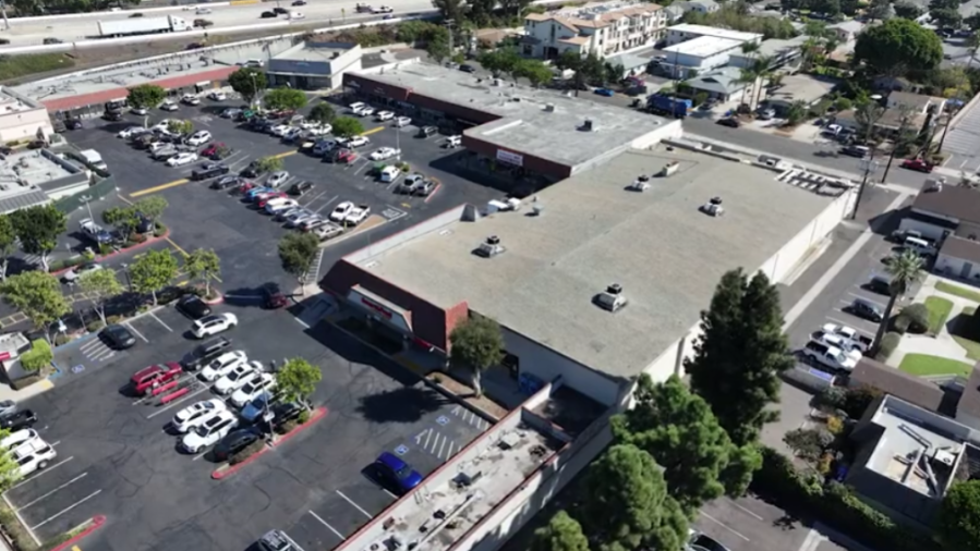 Carlsbad Village Plaza to be demolished, turning into apartment buildings