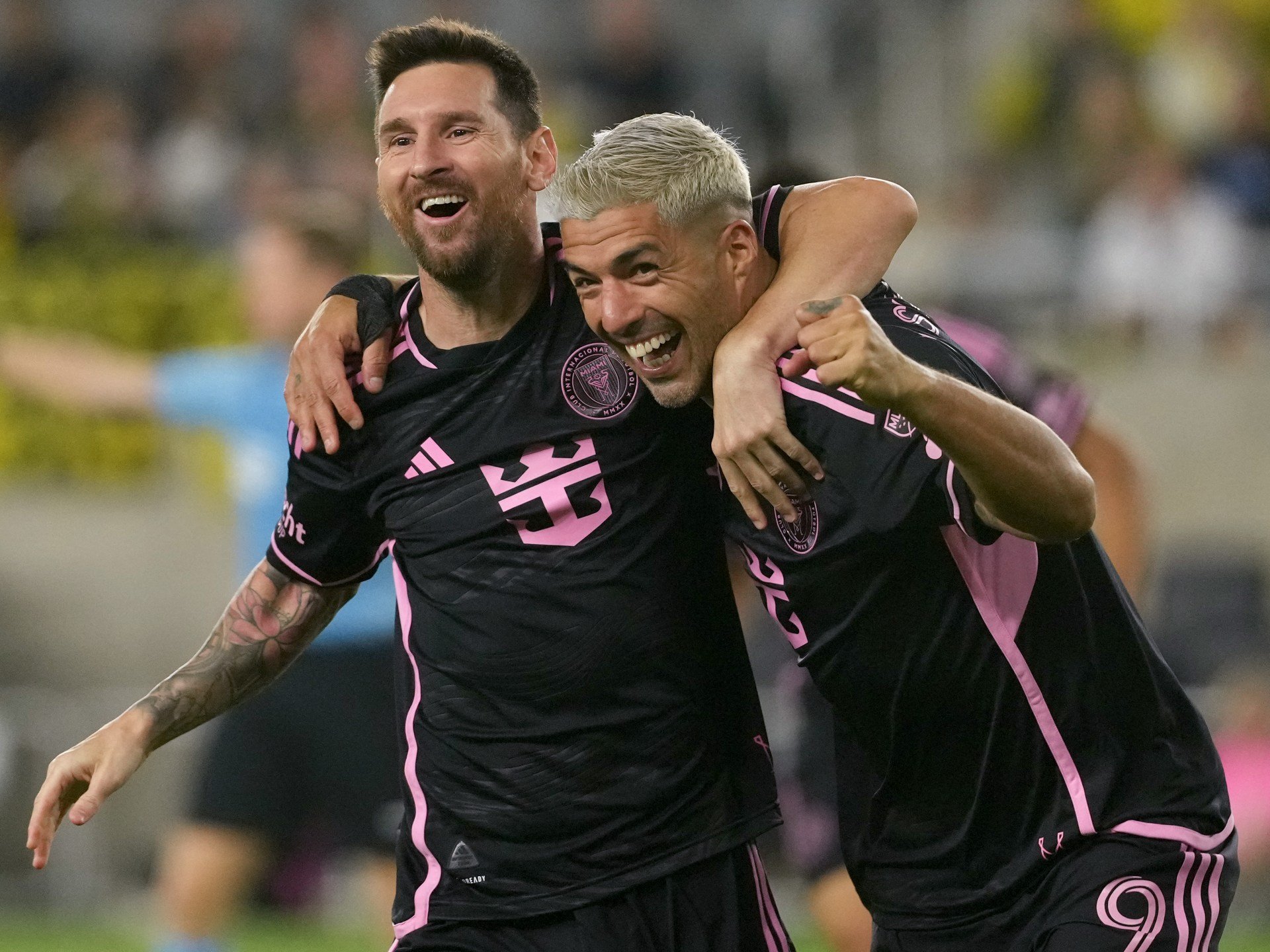 Messi double helps Inter Miami edge Columbus 3-2 for MLS Supporters’ Shield