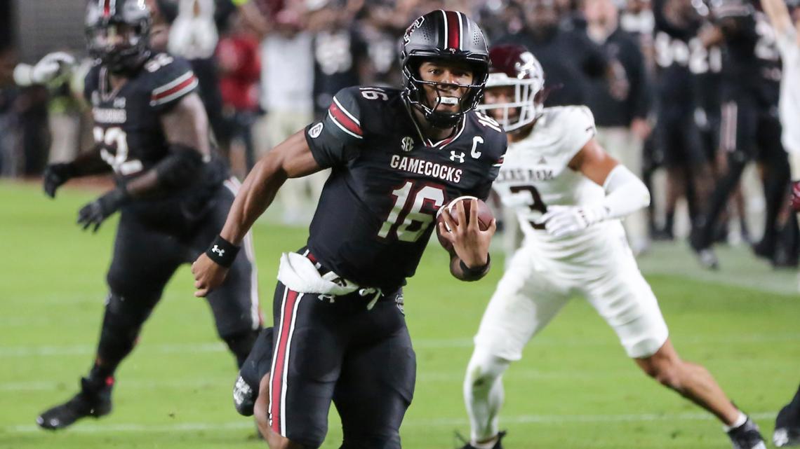 South Carolina upsets No. 10 Texas A&M with standout runs, stops