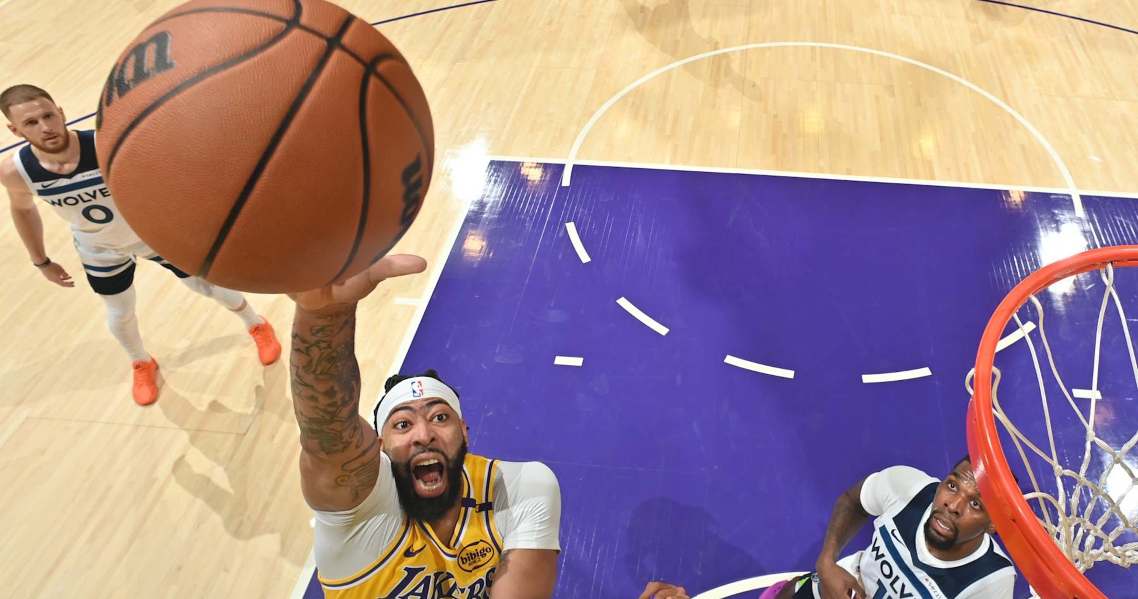 Anthony Davis Is Key to Lakers' NBA Title Hopes After Dominant Performance in Opener