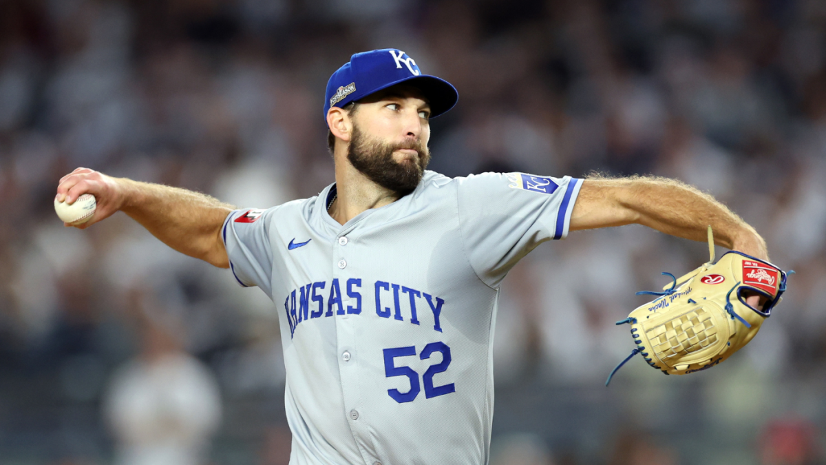 Royals re-sign Michael Wacha: Kansas City agrees to three-year deal worth reported $51 million