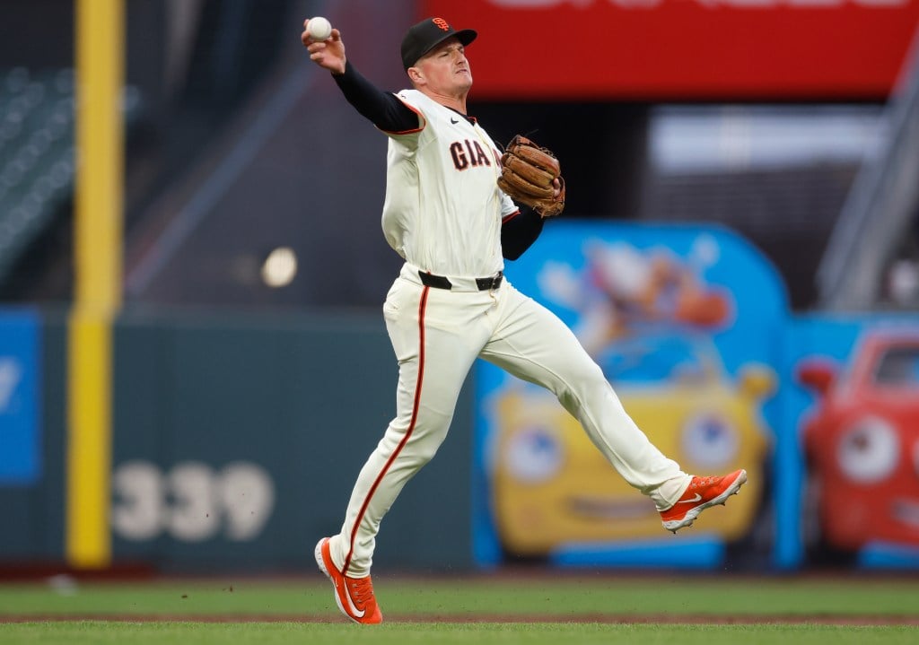 SF Giants' Matt Chapman, Patrick Bailey win Gold Glove Awards