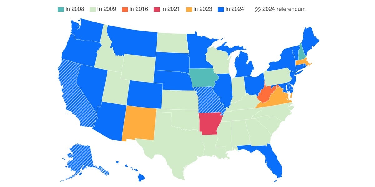 Workers in 4 states are up for a raise. This map shows the minimum wage in every state.