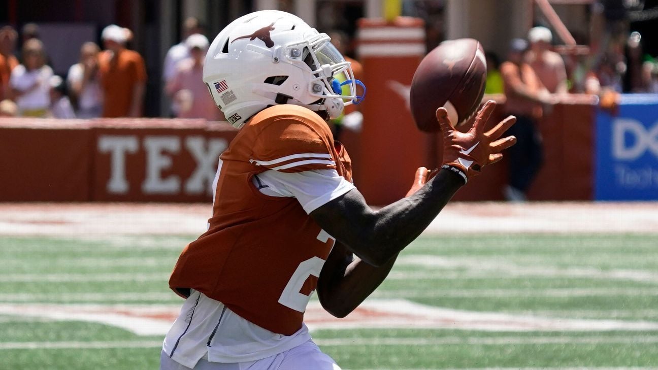 Johntay Cook II leaves Texas football program, sources confirm