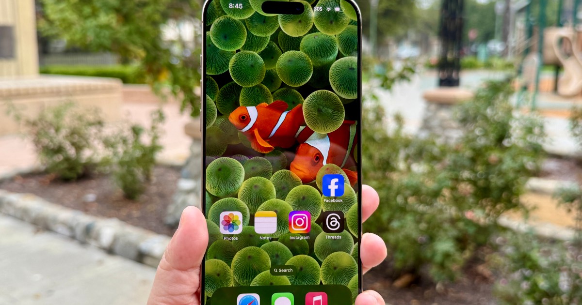 iOS 18.2: How to use Genmoji and Image Playground