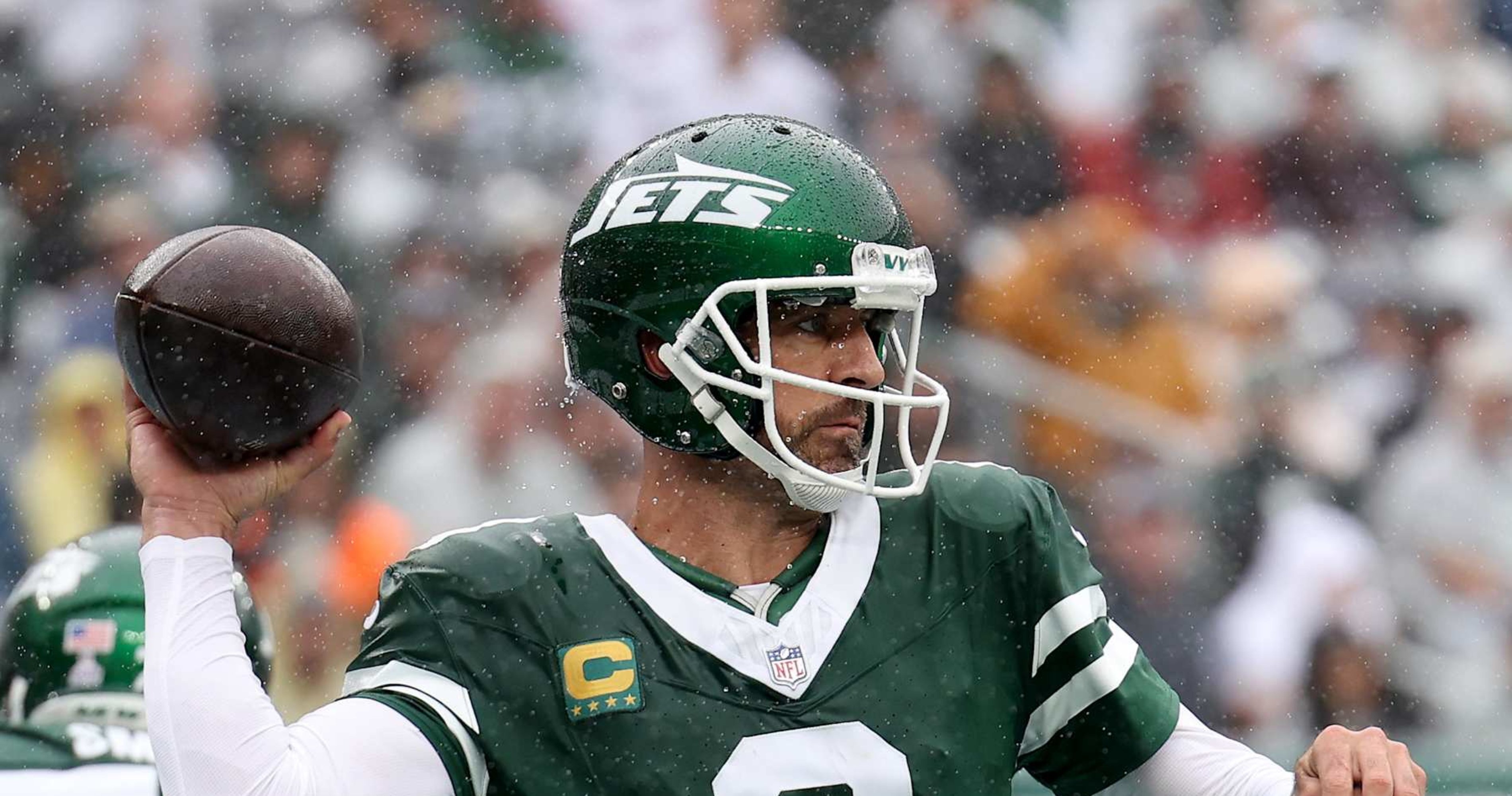 Jets' Aaron Rodgers Has High-Ankle Sprain; Didn't Miss Time vs. Vikings with Injury