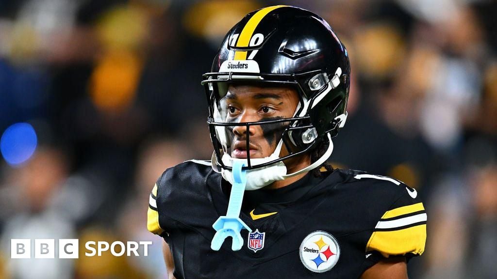 Austin stars as Steelers overcome Giants