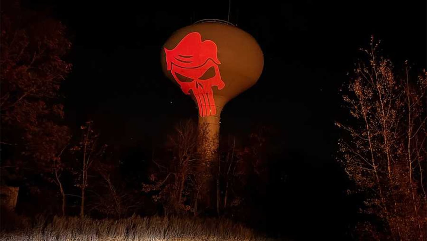 Hanson fines resident for projecting new Trump image on water tower