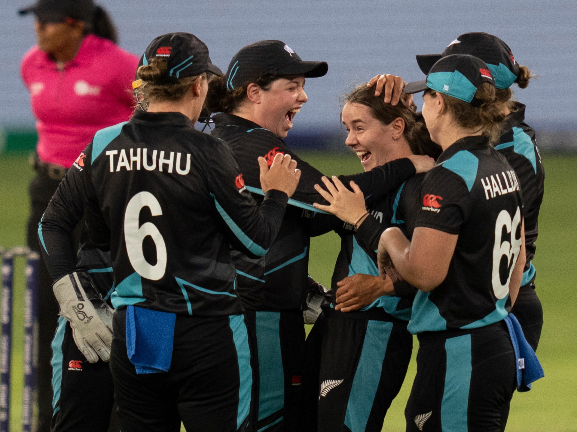 New Zealand beat Pakistan to enter Women’s T20 World Cup semifinals