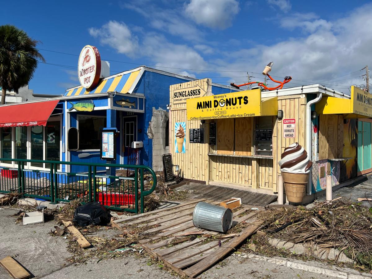 See how Hurricane Milton demolished Florida landfall island. What to know about Siesta Key