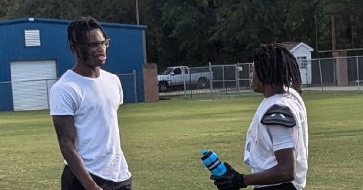 Travis Hunter’s Mother Beams With Pride as Younger Son Follows in Big Brother’s Football Footsteps