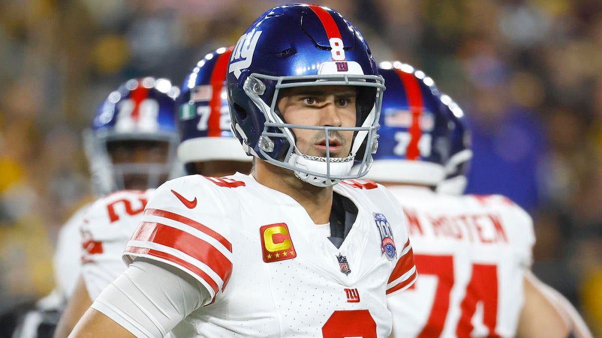 Giants GM on Daniel Jones' status as QB1 going forward: 'Any decisions we make ... will be football decisions'