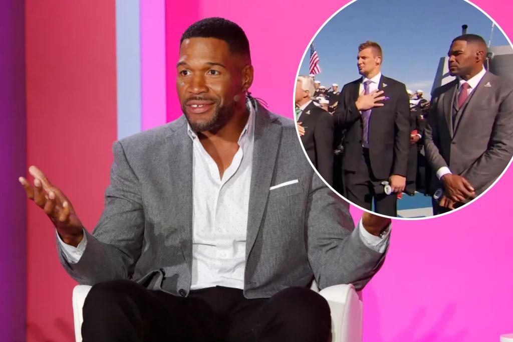 Michael Strahan lashes out at reporter when asked about national anthem