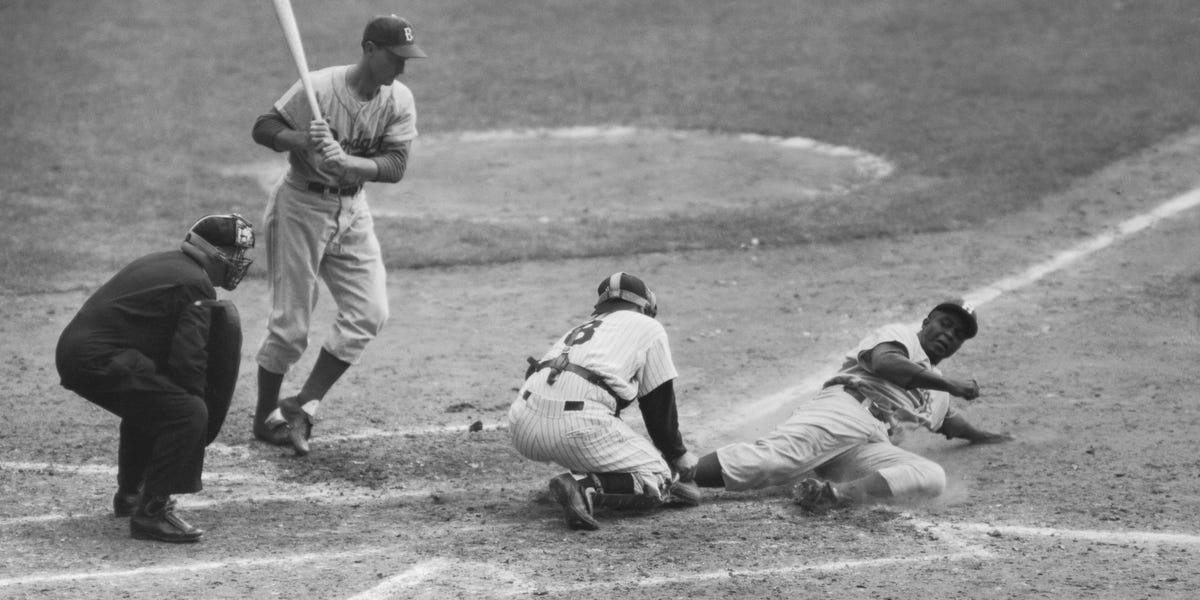 20 of the best vintage photos from the Yankees and Dodgers' storied history