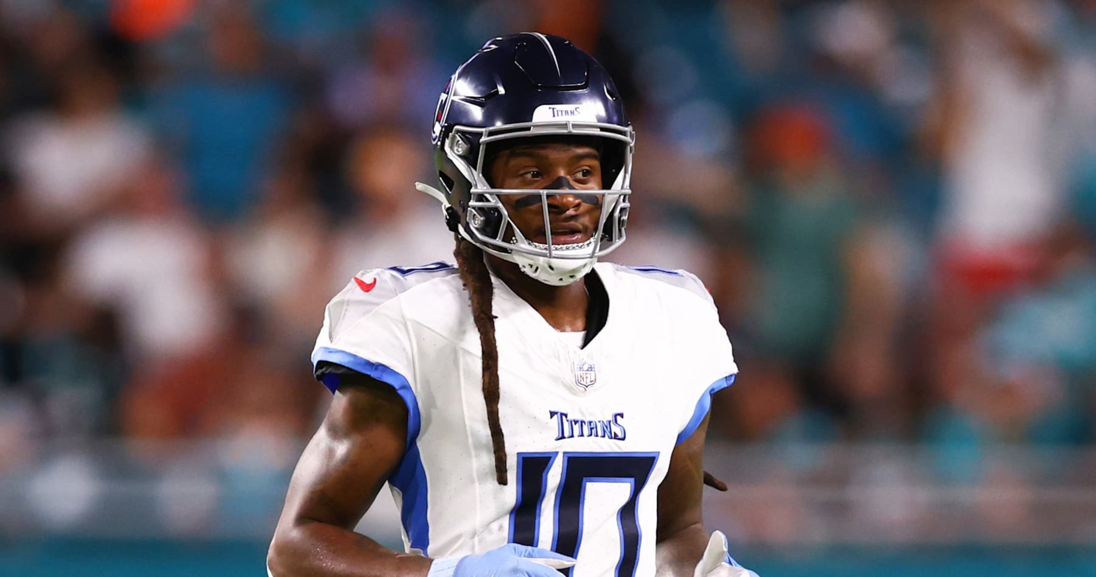 Chiefs, Titans' Depth Chart, Salary Cap, NFL Draft Picks After DeAndre Hopkins Trade