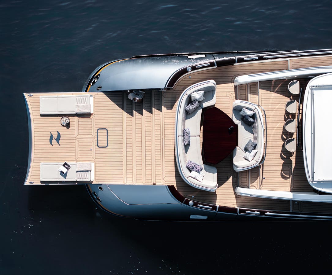 Why Zeelander’s Stylish New 79-Foot Mini Superyacht Is Such A Big Deal