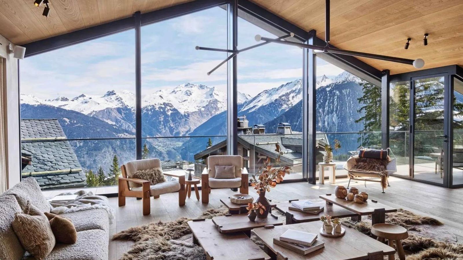 Dazzling European Ski Chalets, A ‘Wicked’ Hotel Suite And More Travel News