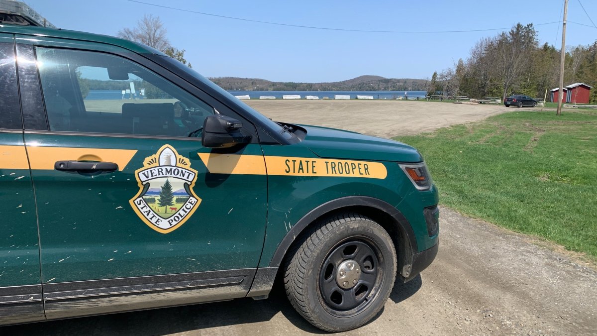 2 relatives found dead in Vermont home