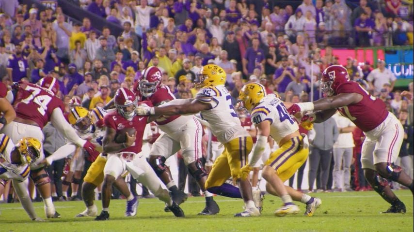 LSU hit with $250K fine for fans throwing trash on field during Alabama game