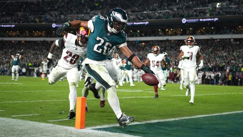 Philadelphia Eagles pull away in the fourth to defeat Washington Commanders, extend win streak to six