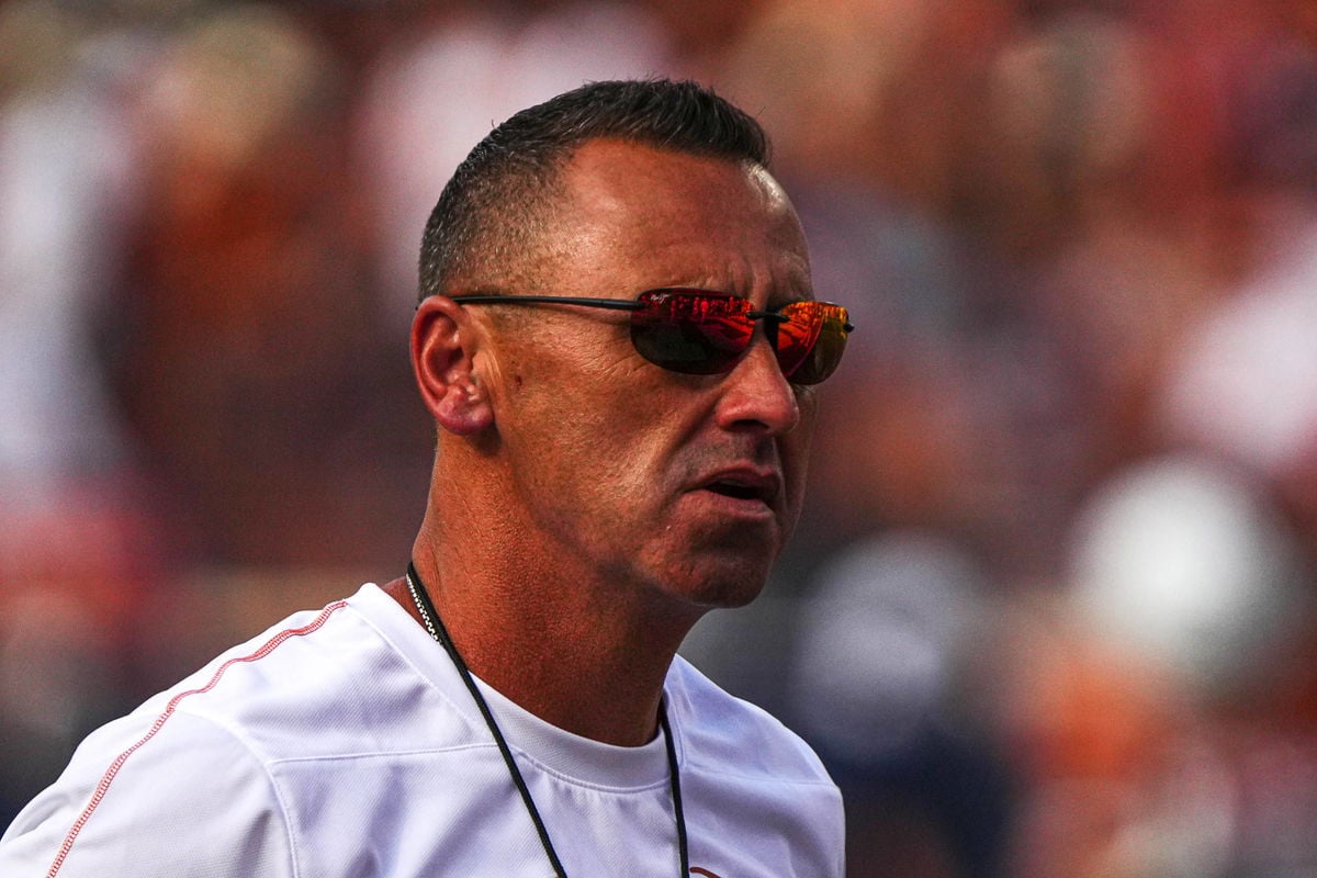 Florida Gators’ $27 Million Boost Threatens Steve Sarkisian’s 5-Star Texas Commit in Big Recruiting Development