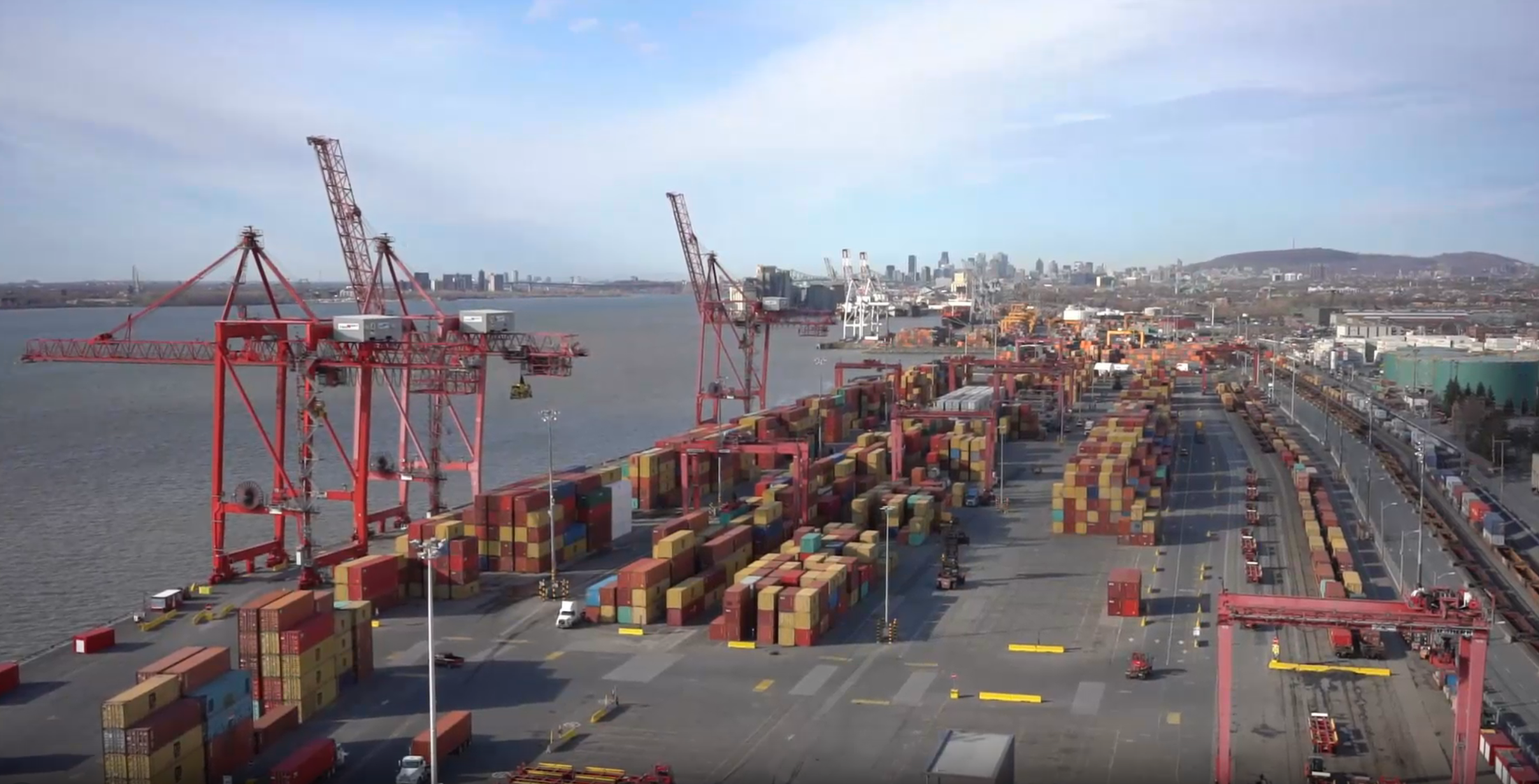 Unions returning to work at Canada ports