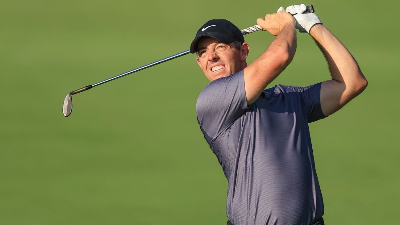 Rory 1 shot off lead at World Tour Championship