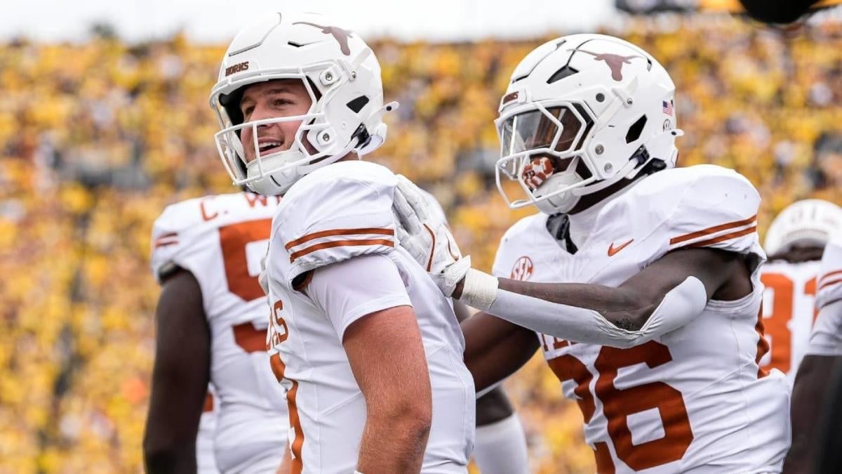 Texas vs. Arkansas live stream, where to watch, TV channel, kickoff time, odds, spread, prediction, pick