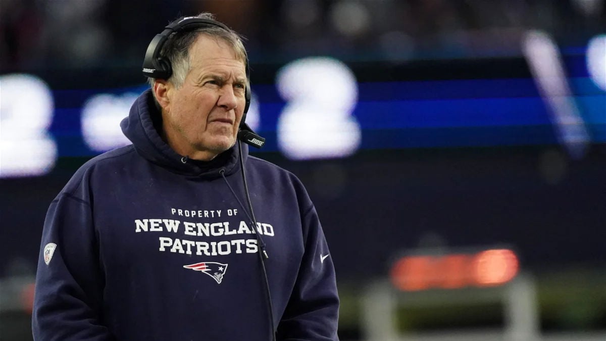 Hollywood Star Sends Bold Bill Belichick Proposal to $42B Corporation Before Calling Ex-Patriots HC an ‘Asian Parent’