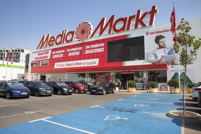 MediaMarkt pone toda la carne en el asador antes del Black Friday: aprovecha sus ofertas en televisores, móviles y más