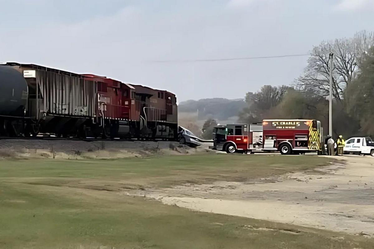 Driver Hit by Train at Minnesota Railroad Crossing Has Died