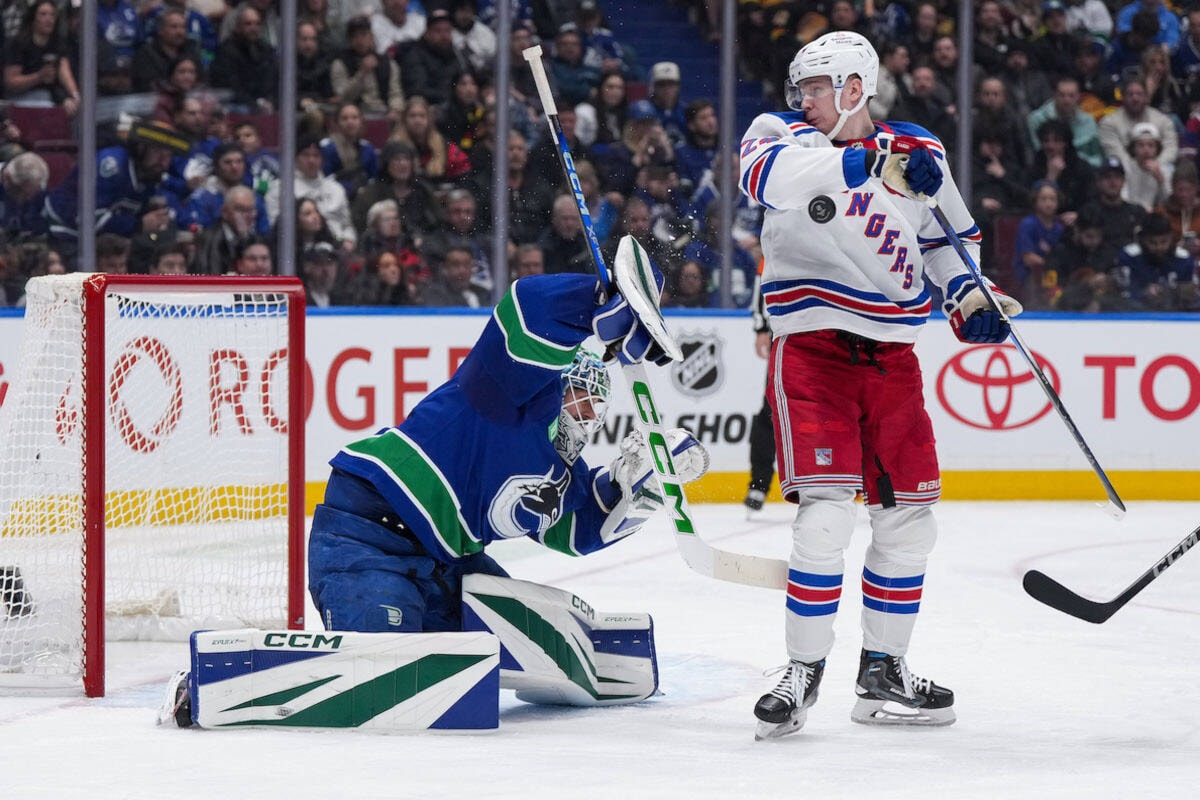 Zibanejad puts up 2 points as New York Rangers edge Canucks 4-3