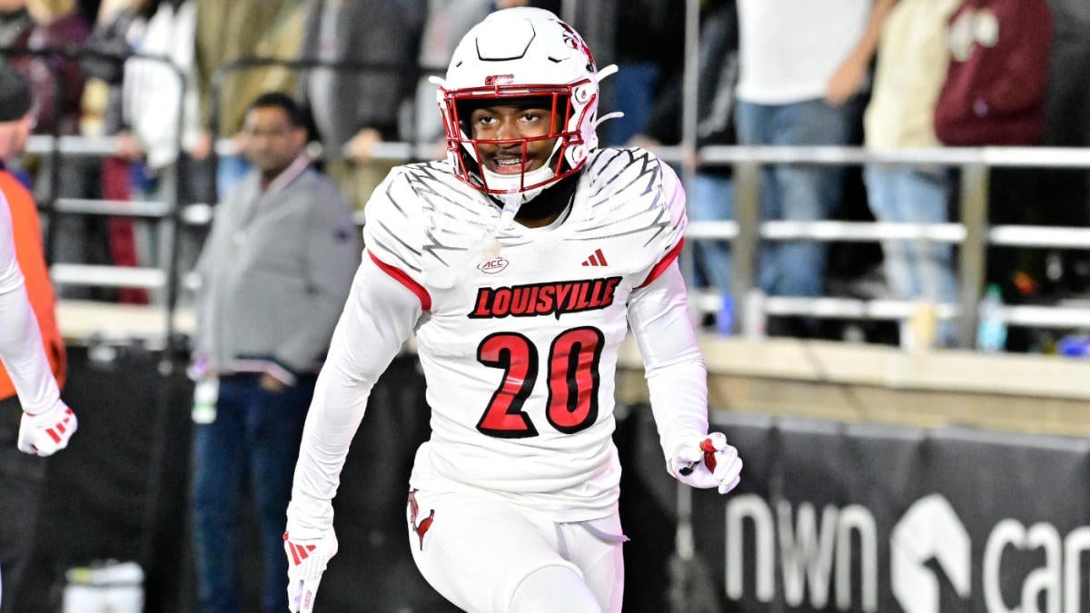 Louisville DB Tayon Holloway suspended indefinitely following arrest on assault, strangulation charges