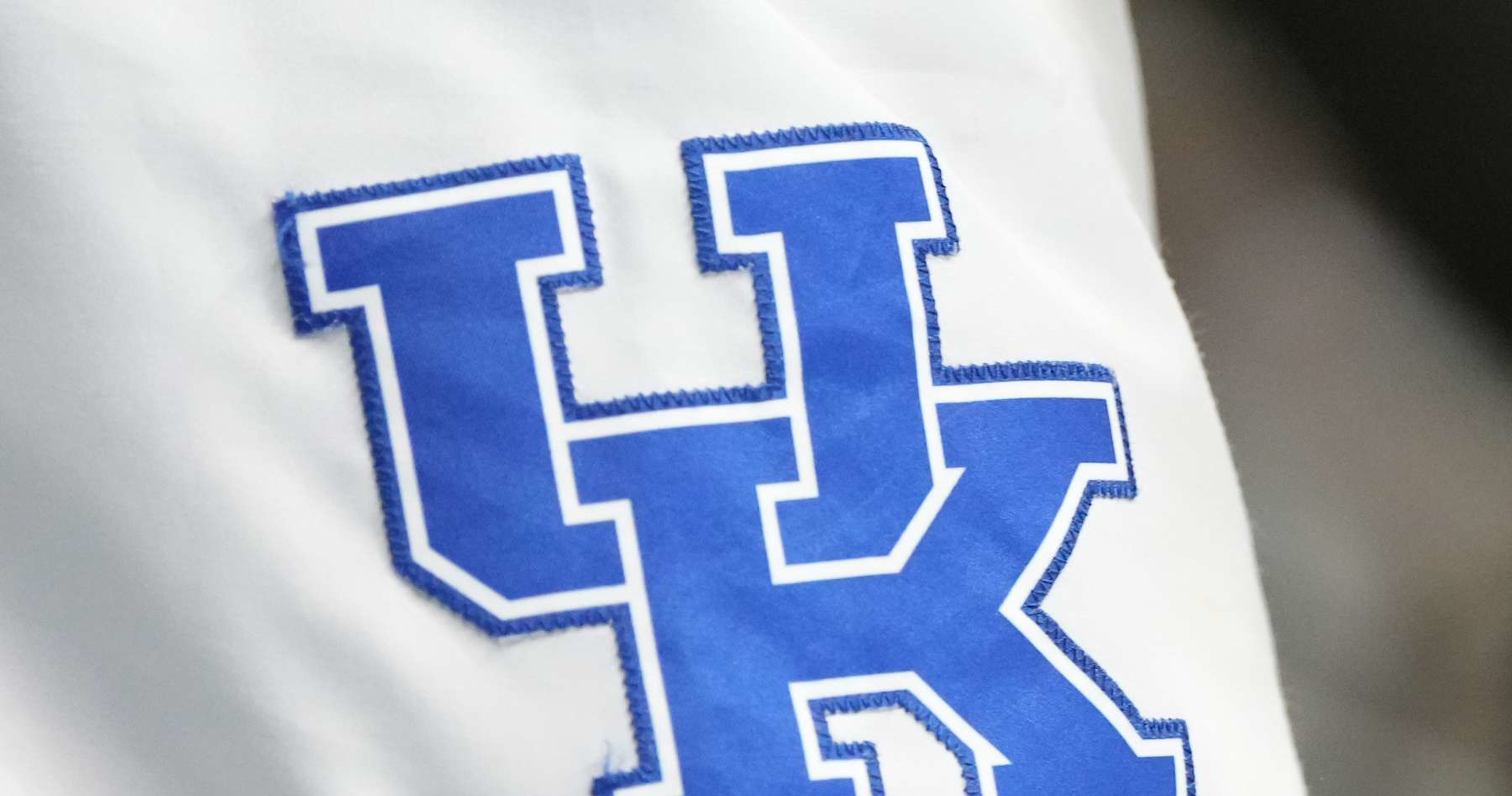 4-Star PG Acaden Lewis Commits to Kentucky over Duke, UConn, UNC and More