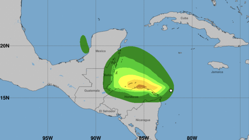 Tormenta tropical Sara en el Caribe eleva alertas por fuertes lluvias e inundaciones en Centroamérica