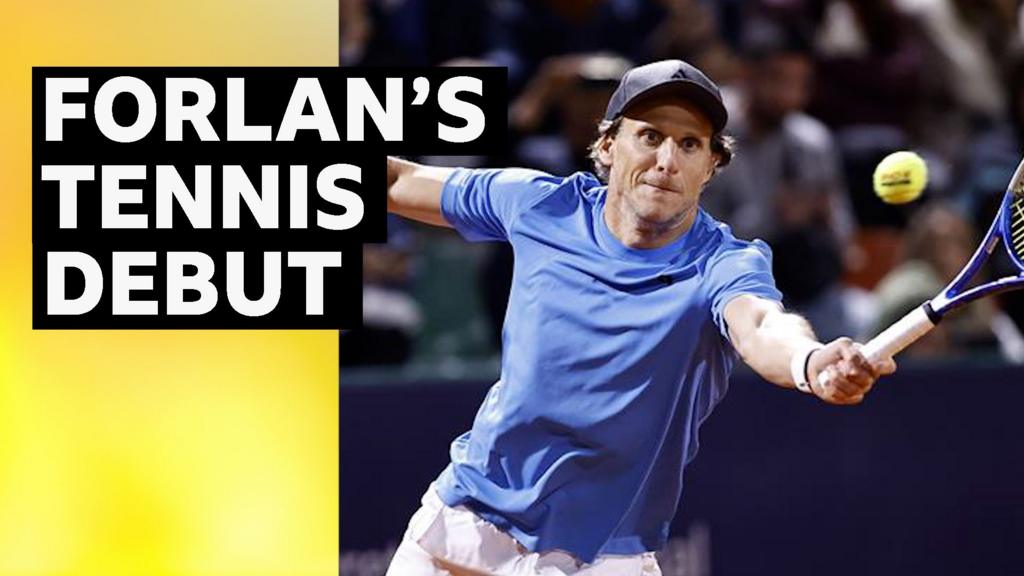 Former Man Utd player Forlan makes pro tennis debut